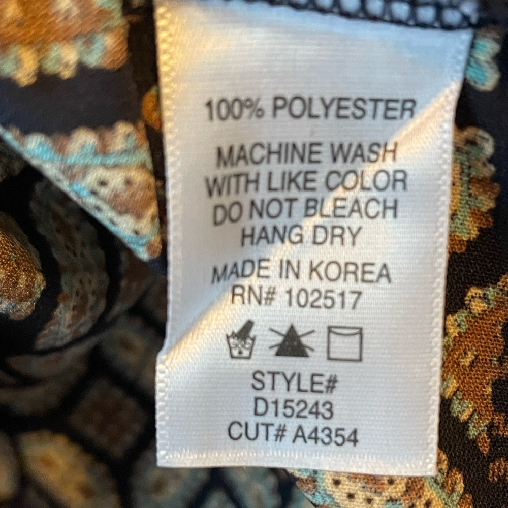 Soprano Geometric Pattern Keyhole Mini Dress - image 2